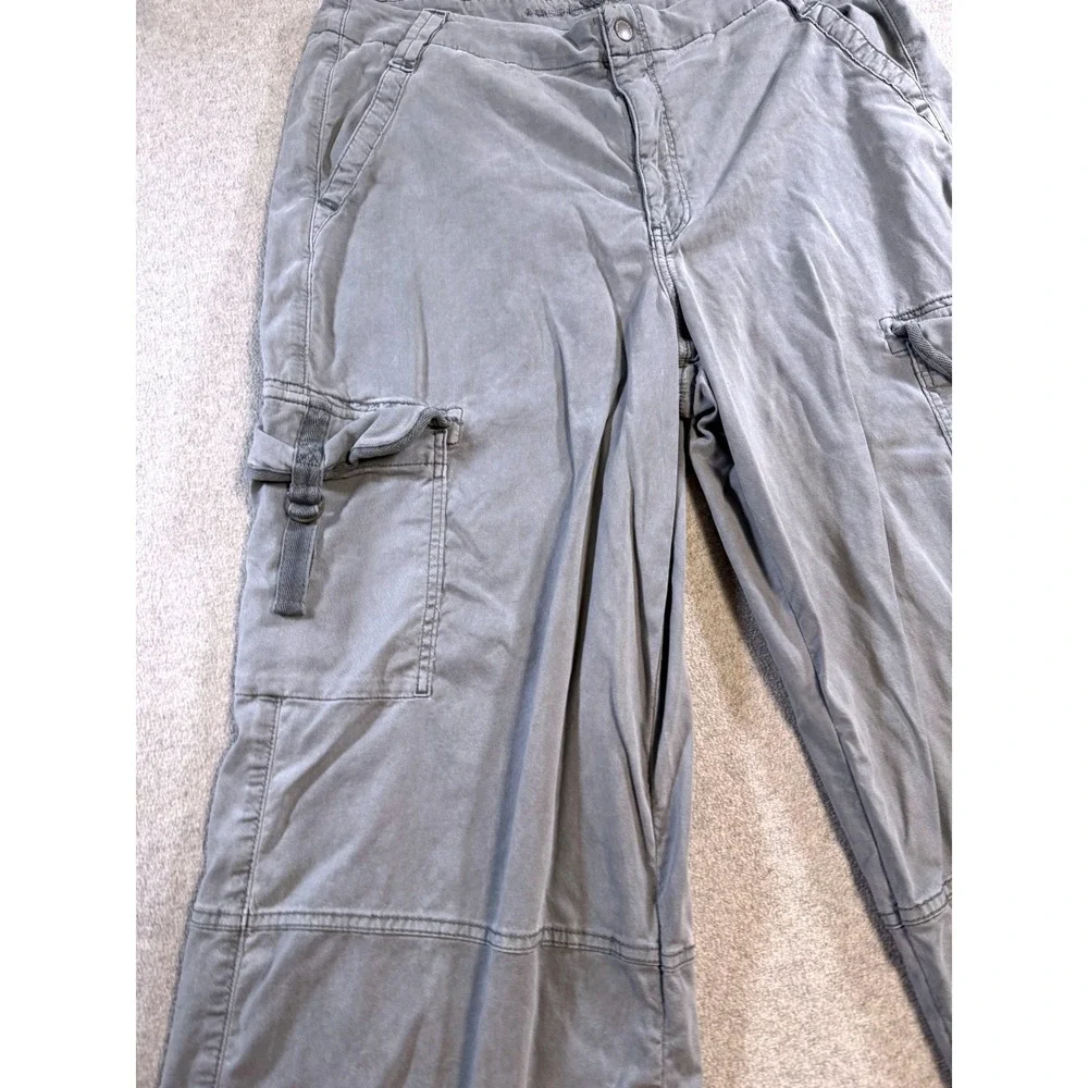 American Eagle Cargo Pants Womens Sz 16 Gray Wide Leg Utility Pockets Casual Y2K